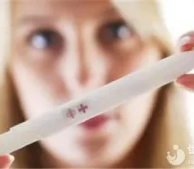 两枚卵泡做试管别被成功率收割，先看胚胎费用和真实数据