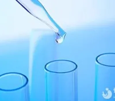 胚胎移植后别把腹胀和试纸当判决，抽血超声才是关键
